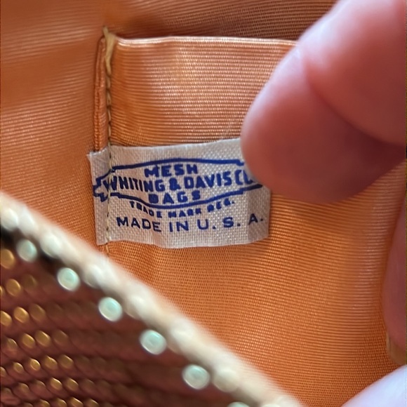 Vintage Whiting & Davis Gold Mesh Small Clutch - Picture 4 of 8